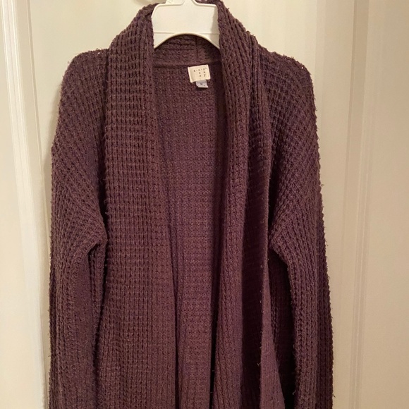 Cozy knit purple sweater - Picture 1 of 2